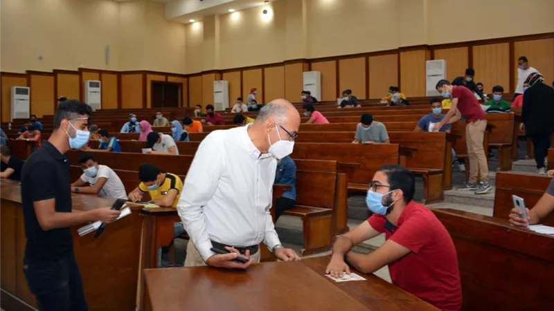 رئيس جامعة طنطا يوجه بسرعة الانتهاء من مبنى مدنى وإعدادي بكلية الهندسة-صور