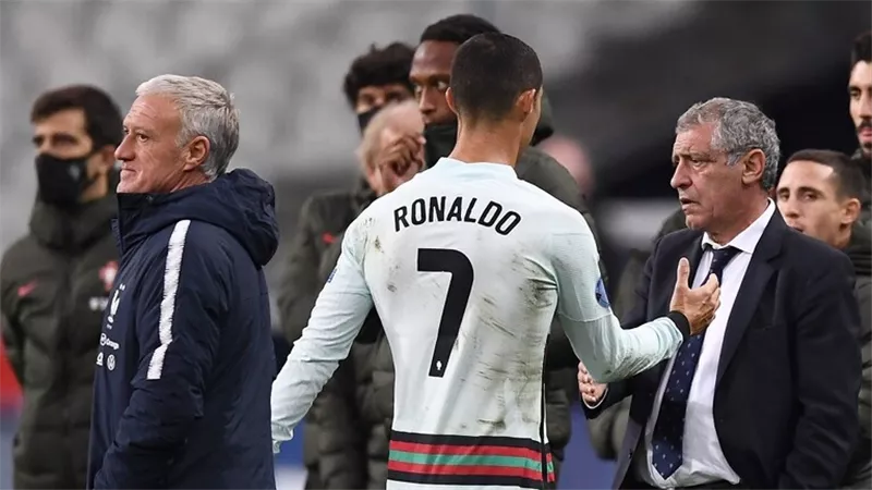 قلق في ريال مدريد وبرشلونة بعد إصابة رونالدو بفيروس كورونا