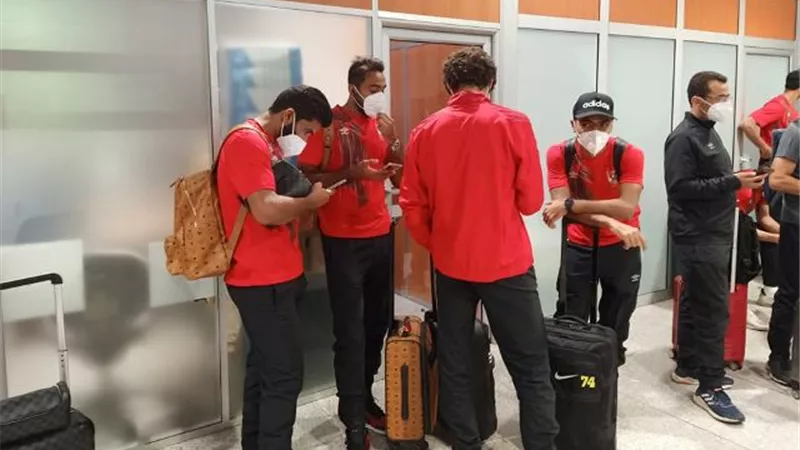 بعثة الأهلي تصل المغرب استعدادا لمواجهة الوداد