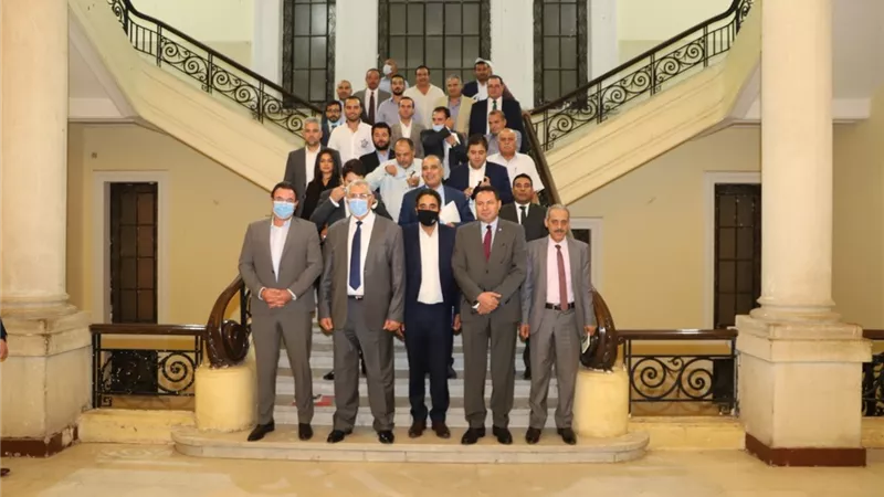 القصير يستعرض مع اعضاء الجمعية المصرية لشباب الأعمال تطوير منظومة الري