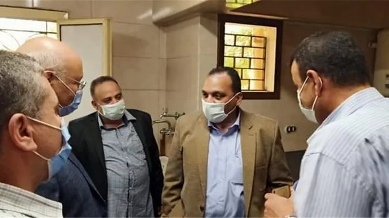 نائب رئيس جامعة بنها يتفقد تجهيزات المدن الجامعية لاستقبال العام الدراسى الجديد