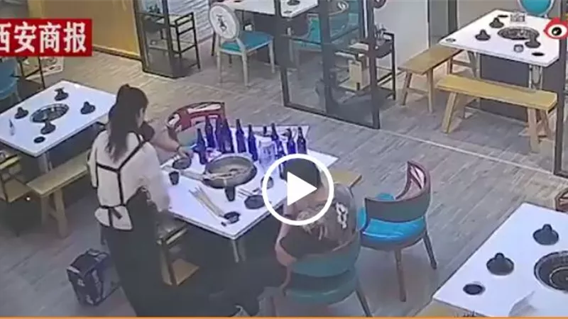 لم يعلموا انها بطلة تايكوندو...محاولة تحرش بفتاة تنتهى بالفشل