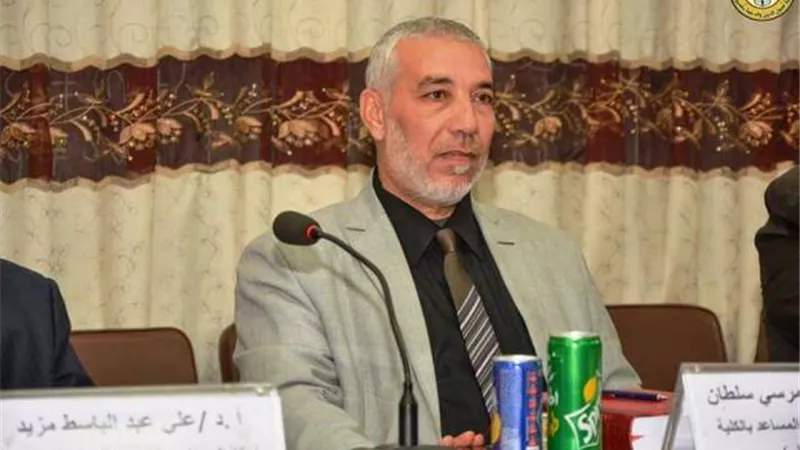 سلطان رئيسًا لقسم الحديث بكلية أصول الدين والدعوة في أسيوط