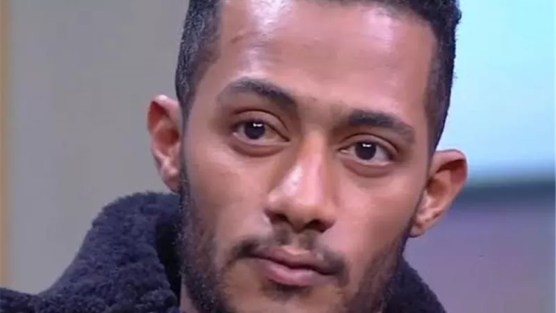 الجمهور يطارد محمد رمضان بعد شحنة المخدرات