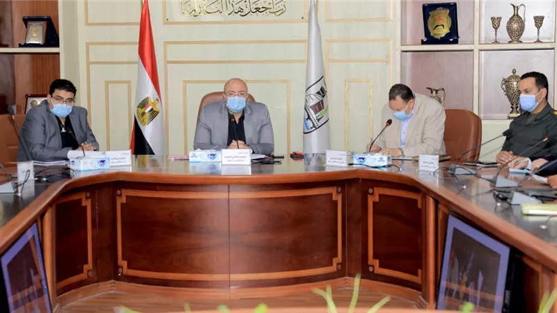 قبول 3 تظلمات والموافقة على 23 طلب تقنين أراضى ببنى سويف