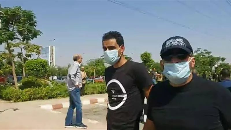 احمد السقا يودع محمود ياسين فى مثواه الاخير .. صور