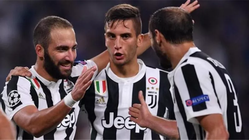السيدة العجوز يخسر 90 مليون يورو بسبب كورونا