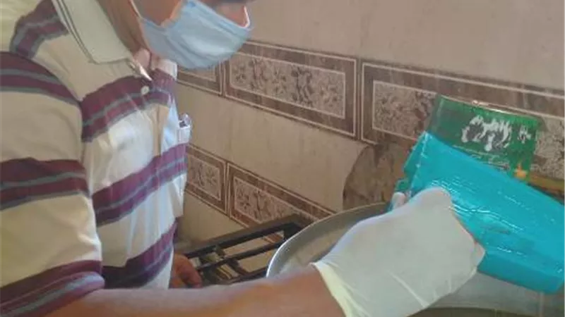 اعدام نصف طن أغذية فاسدة وغلق ٢٤ منشأة بالشرقية