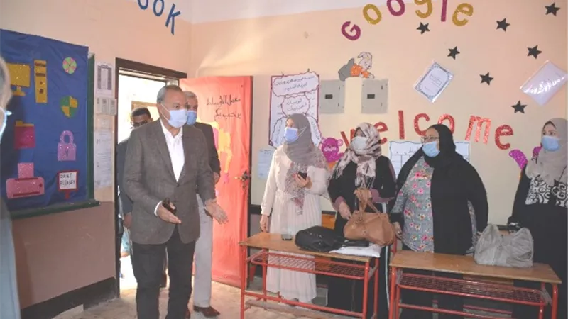 محافظ القليوبية يتابع استعدادات المدارس للعام الجديد