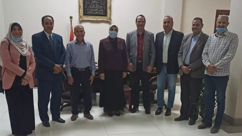 إجتماعات متواصلة لتفعيل دور الصندوق الخيري بجامعة الزقازيق