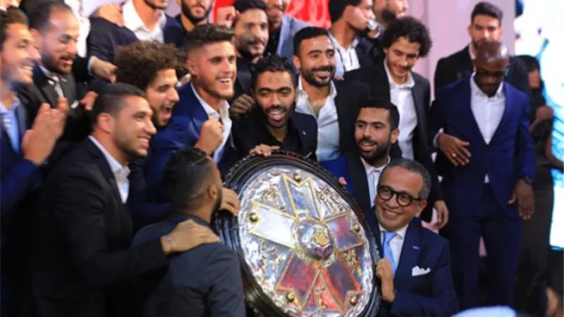 اتحاد الكرة يحسم موعد تسليم الاهلى درع الدورى العام