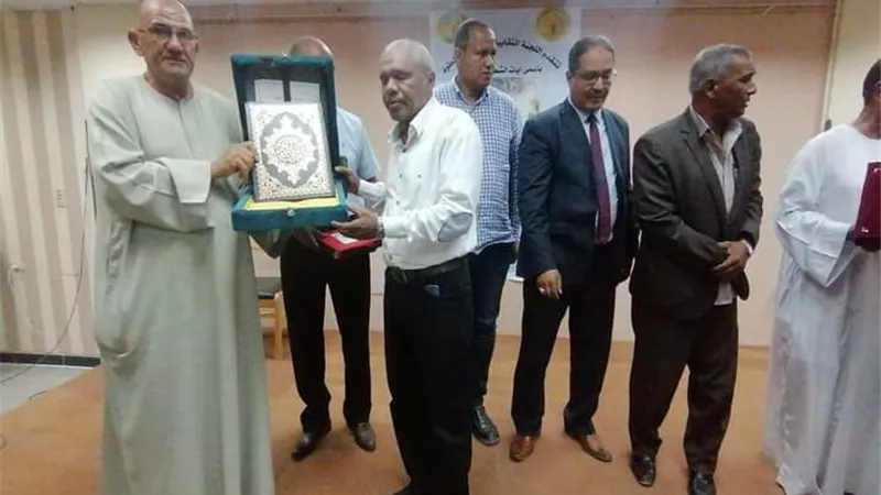 رزق وقيادات التعليم بالأقصر يشهدون حفل تأبين نقيب المعلمين بادارة الطود التعليمية
