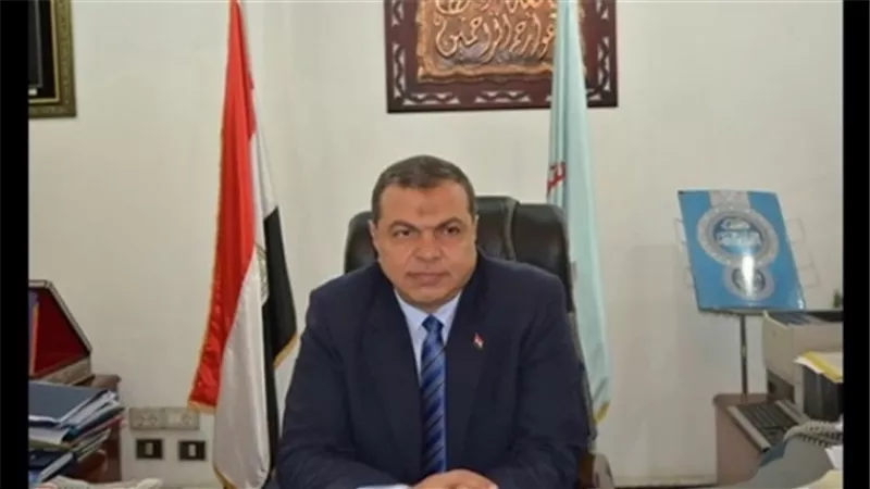 وزير القوى العاملة يهنئ محافظ وأهالي الإسماعيلية بالعيد القومي