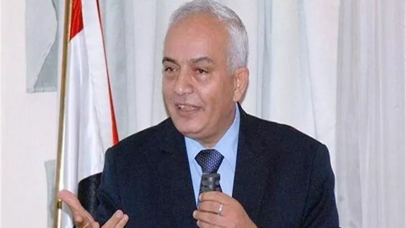 رضا حجازى يكشف خطة التعليم حال ايقاف الدراسة