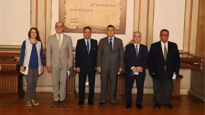 بالصور .. رئيس المجلس الأعلى لتنظيم الإعلام في ضيافة جامعة عين شمس