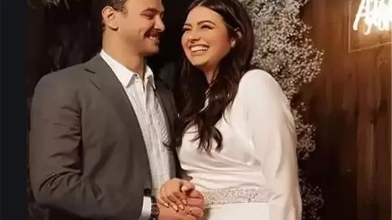 احمد خالد صالح وهنادى مهند يحتفلان فى ليلة الحنة بالجلاليب الصعيدى