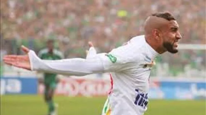 اسماعيل الحداد يقود هجوم الوداد المغربي امام الأهلي