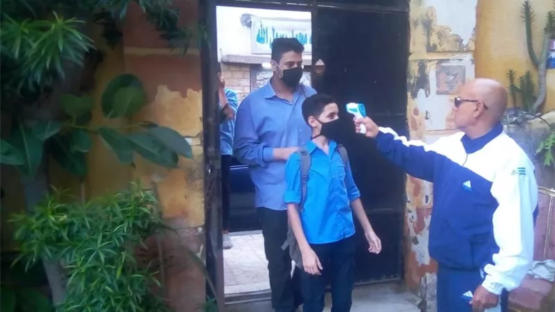 الصحة: مسح حرارى للطلاب قبل دخول المدارس وبعد الخروج للكشف عن كورونا