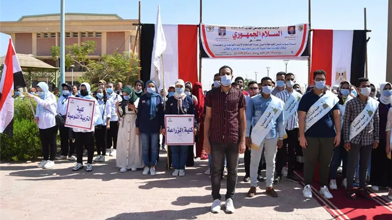 جامعة سوهاج تبدأ معسكرها السنوي لاستقبال 70 الف طالب وطالبة..صور