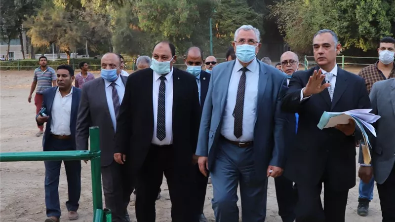 وزير الزراعة يتفقد أعمال تطوير ورفع كفاءة محطة الزهراء للخيول العربية