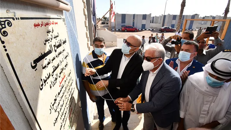 وزير الإسكان ومحافظ جنوب سيناء يفتتحان دار مناسبات بقرية الجبيل ..صور