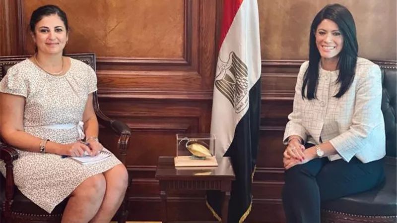 وزيرة التعاون الدولى تبحث مع المدير الإقليمى لـ IFAD بدائل التمويل المختلفة للمشروعات الزراعية