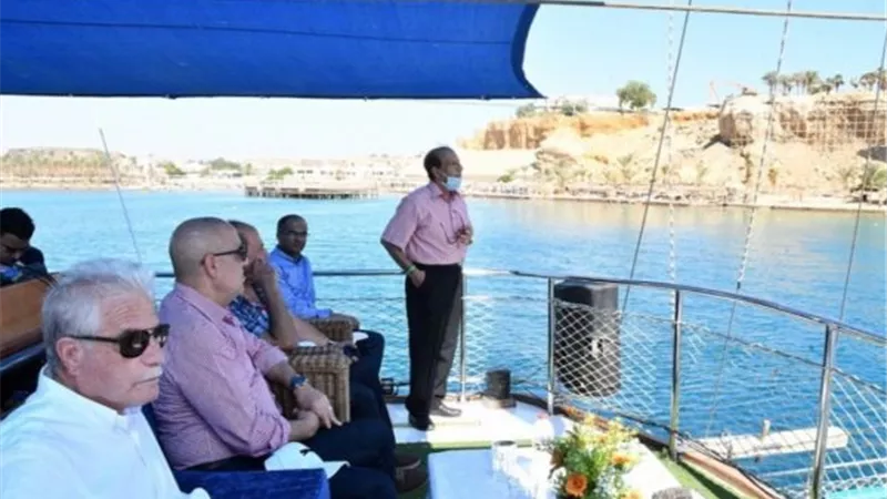 وزير الإسكان ومحافظ جنوب سيناء يتفقدان أعمال معالجة مخاطر انهيار هضبة أم السيد.. بالصور