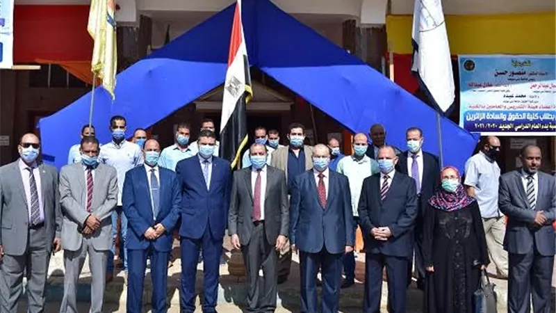 رئيس جامعة بنى سويف يفتتح مقر قسم اللغة الفرنسية بكلية الحقوق