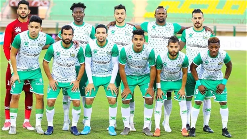 بيراميدز يقدم عرضا مغريا لضم نجم المصري