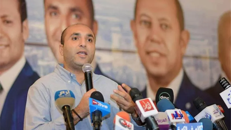 العتال يطالب النائب العام بمنع مرتضى منصور من السفر