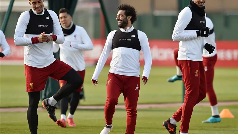 غياب ثلاثي ليفربول عن التدريبات قبل مواجهة أياكس في دوري أبطال أوروبا