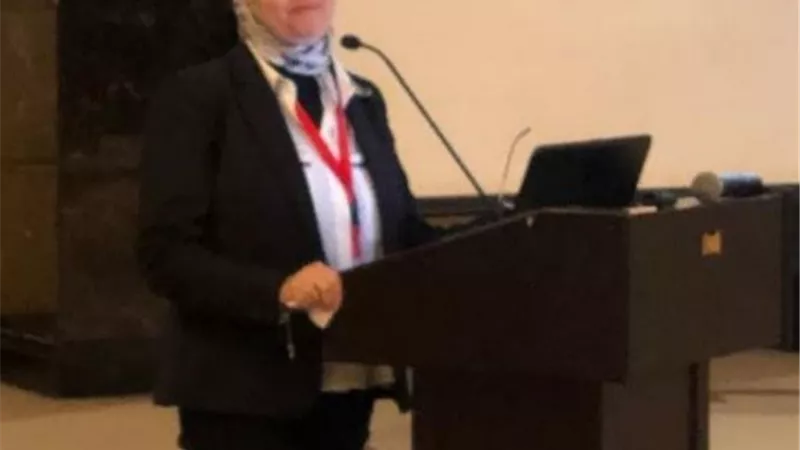 اماني اسامة قائماً بعمل وكيل صيدلة عين شمس لشئون المجتمع