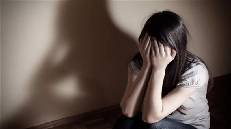 فتاة التحرش ببنى سويف: لا استطيع العيش وسط مجتمع يرى أنى مدانة