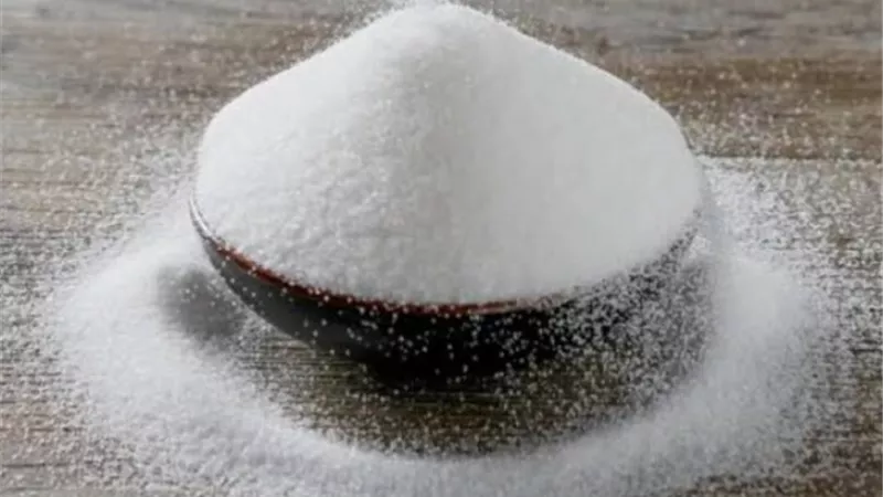 اخطرها الاصابة بالسرطان.. تعرف على اضرار الافراط في تناول السكريات