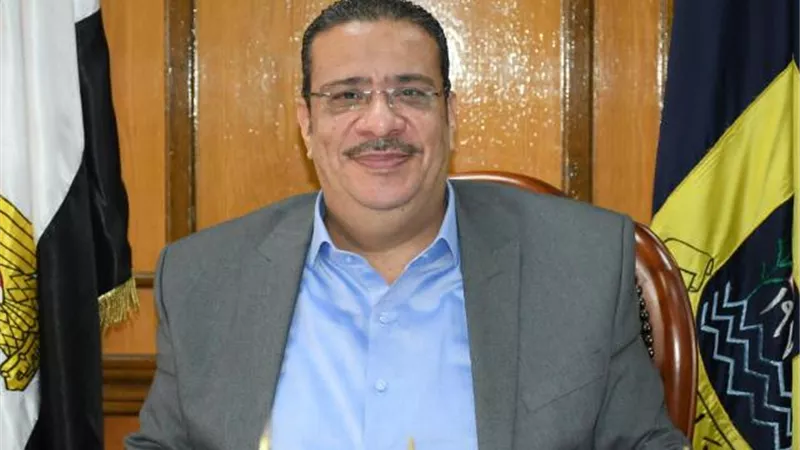 أعفاء أبناء الشهداء وذوى الإحتياجات الخاصة وخصم ٥٠٪ لأبناء العاملين بجامعة القناة