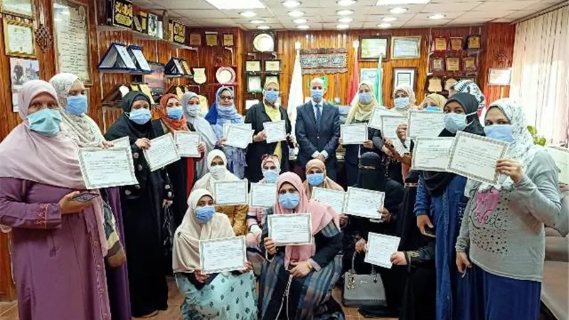 مديرصحة الشرقية يكرم فرق تنظيم الأسرة لجهودهم في حملة حقك تنظمي.صور