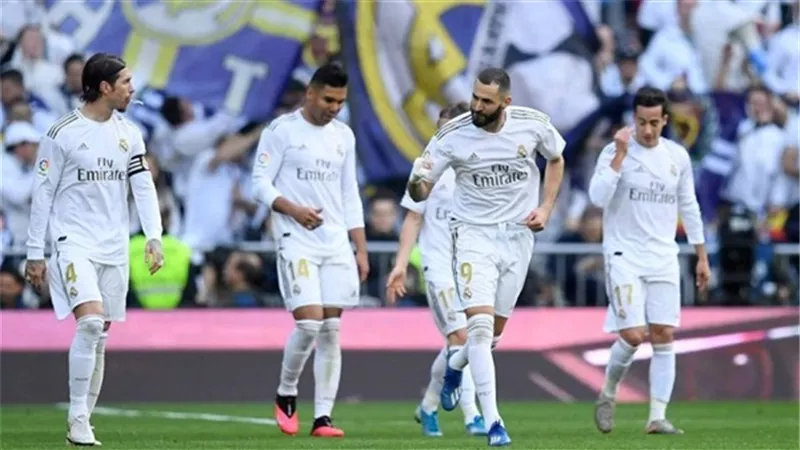 ريال مدريد يُسقط فى كمين شاختار بثلاثية فى أفتتاح دورى الأبطال.. فيديو