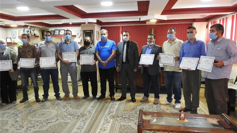 تكريم فريق عمل التطوير التكنولوجي بعد نجاح الاختبارات المميكنة للقيادات فى نسختها الاولى بالمنوفية