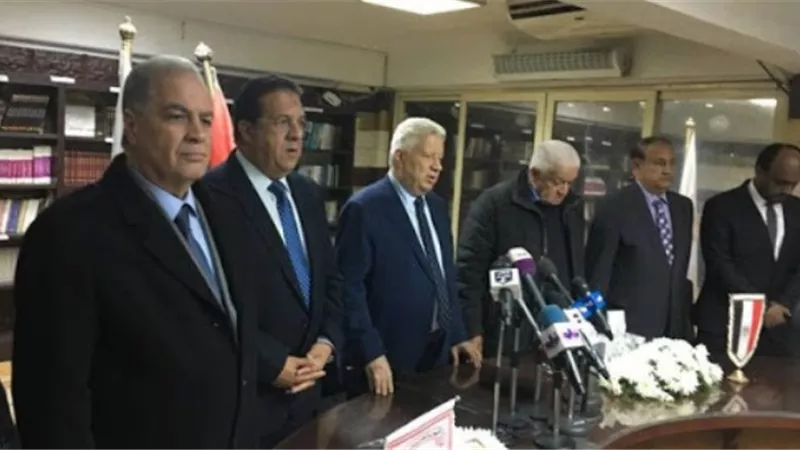 احمد عيد عبدالملك يفتح النار على مجلس الزمالك