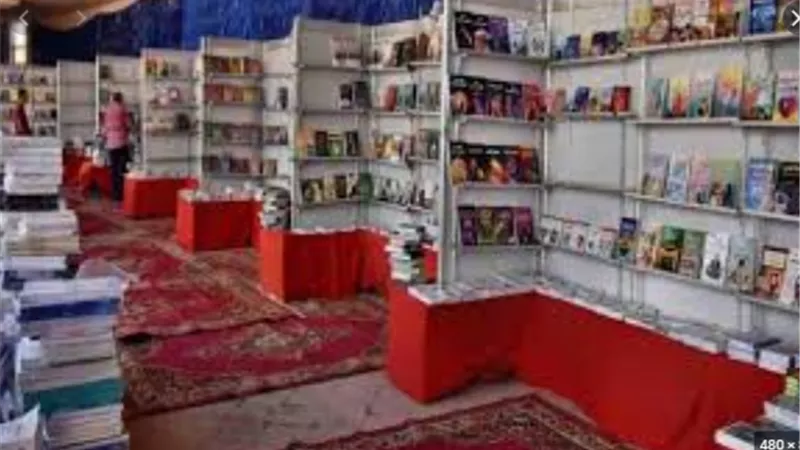 معرض للكتاب بمدينة السويس