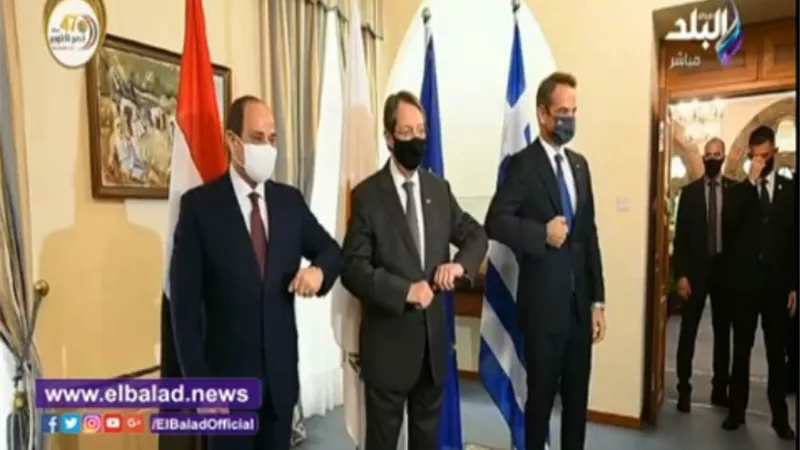 أردوغان مش هينام بعد ما يشوفها.. أحمد موسى يعرض صورة على المشاهدين.. فيديو