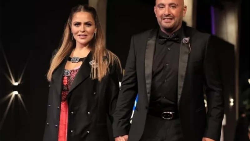 مها الصغير ترتدى نفس جاكت بدلة زوجها احمد السقا بمهرجان الجونة.. صور