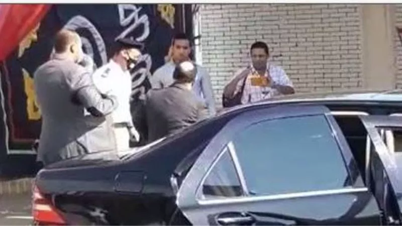 وزير المالية يدلي بصوته بمقر لجنته الانتخابية في مدينة 6 أكتوبر
