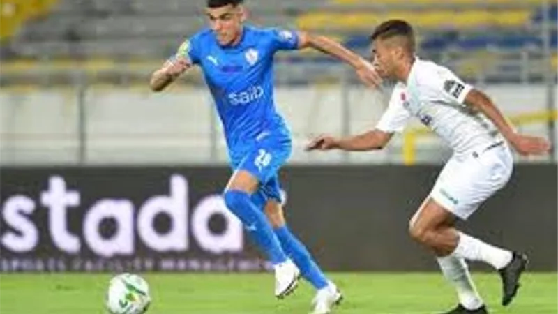 قرار جديد من الكاف بشأن تأجيل مباراة الزمالك والرجاء