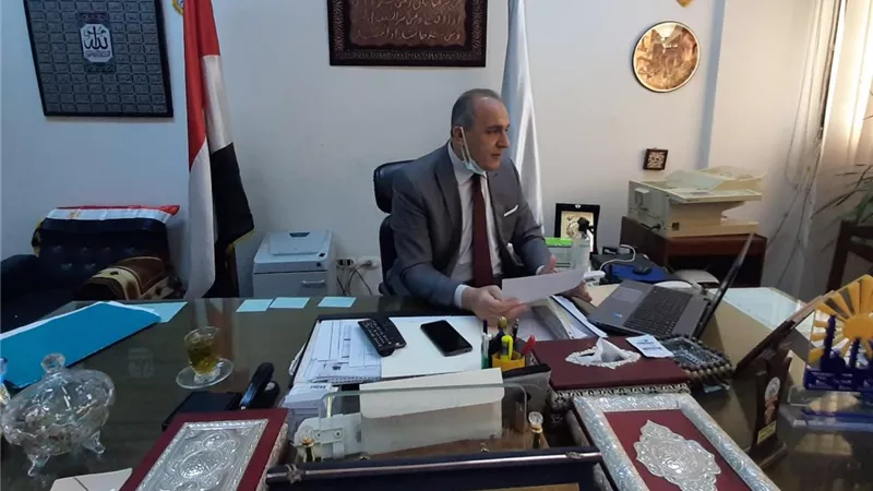 وكيل أول وزارة التربية والتعليم بالقاهرة يجتمع مع الإدارات التعليمية اون لاين - صور
