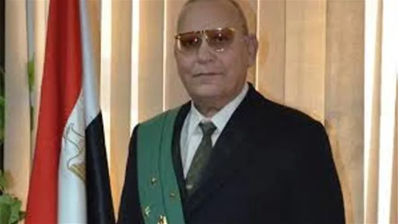 وزير العدل السابق يدلى بصوته فى انتخابات مجلس النواب