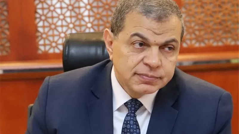 منهم 5 من ذوى القدرات..القوى العاملة: تعيين 795 شاباً بالدقهلية