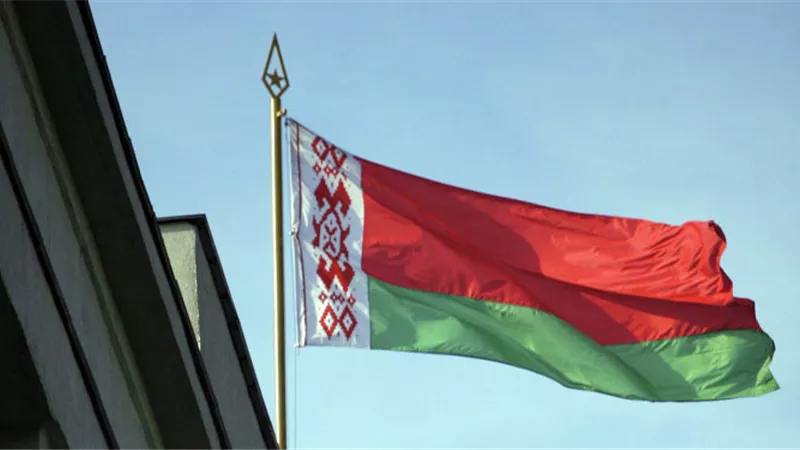 حكومة بيلاروسيا: الشركات تواصل العمل بشكل طبيعي ولم يتوقف الإنتاج