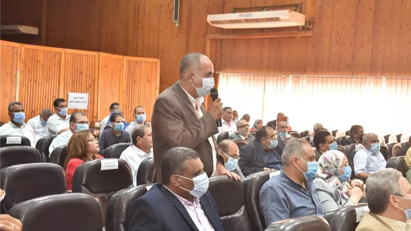محافظ أسيوط يقرر إطلاق أسماء 4 شهداء على مدارس بالمحافظة تخليداً لذكراهم وتكريماً لتضحياتهم