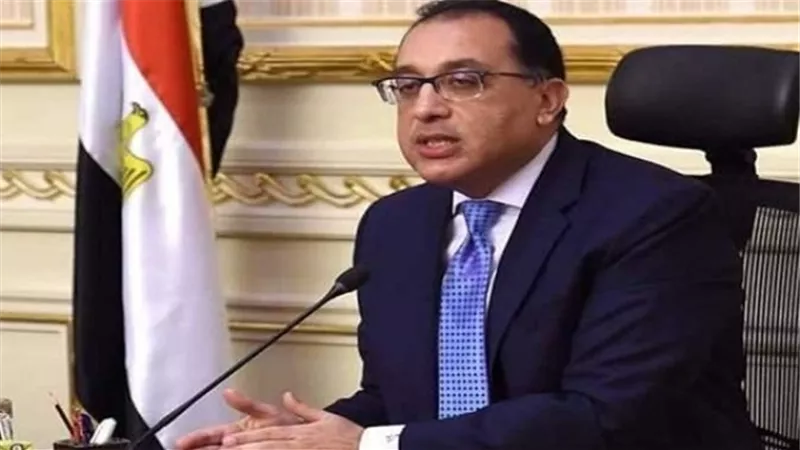 رئيس الوزراء يؤكد اهتمام الدولة بقطاع المشروعات المتوسطة والصغيرة ومتناهية الصغر